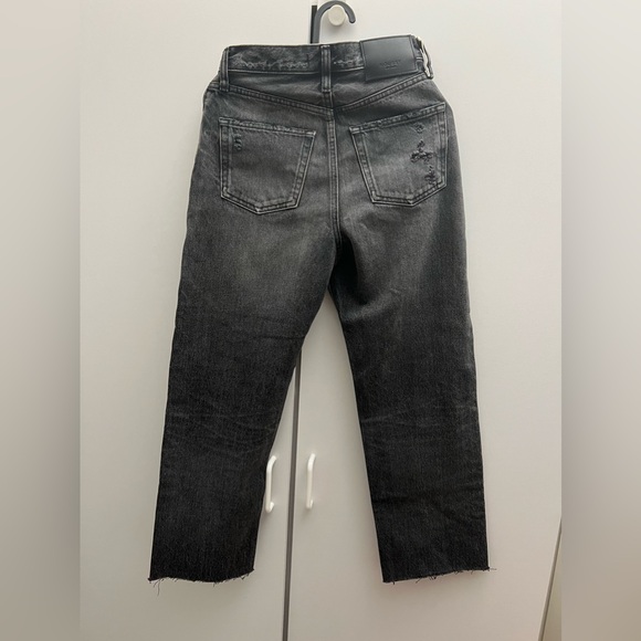Moussy Vintage Jeans - Picture 2 of 4